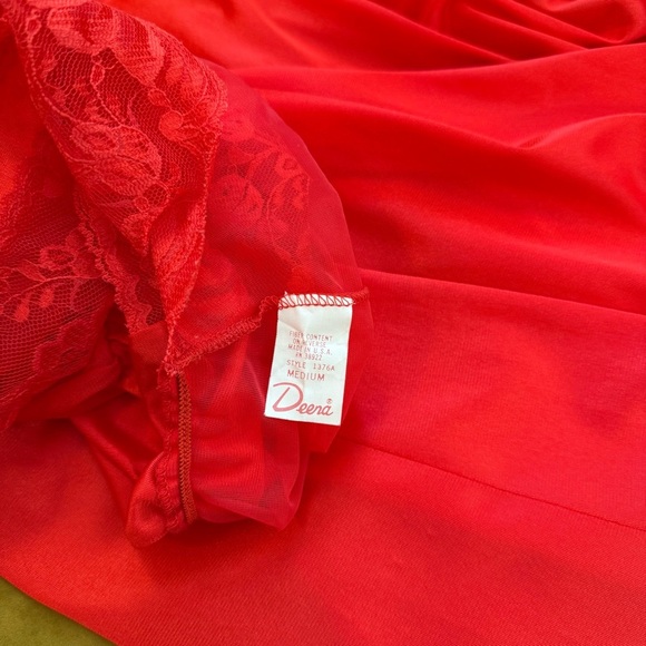 Vintage Deena Women's Red Lace Maxi Slip Nightgown Medium USA Made - Picture 6 of 6